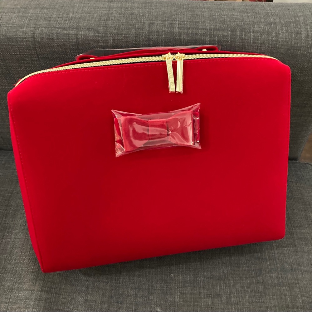 Estee Lauder cosmetic box case NWT red velvet